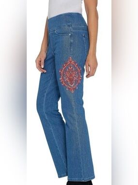 Belle Kim Gravel Size 6 (M) Wash Flexibelle Embroidered Medallion Boot Cut Jeans